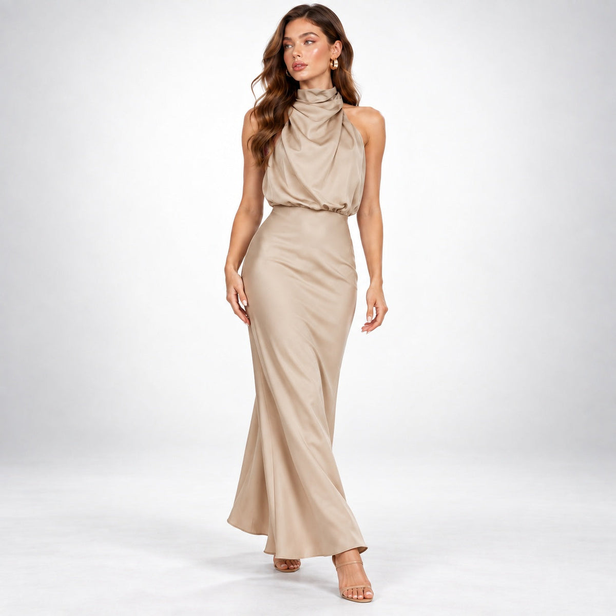 Evelyn | Vestido largo de noche con cuello halter