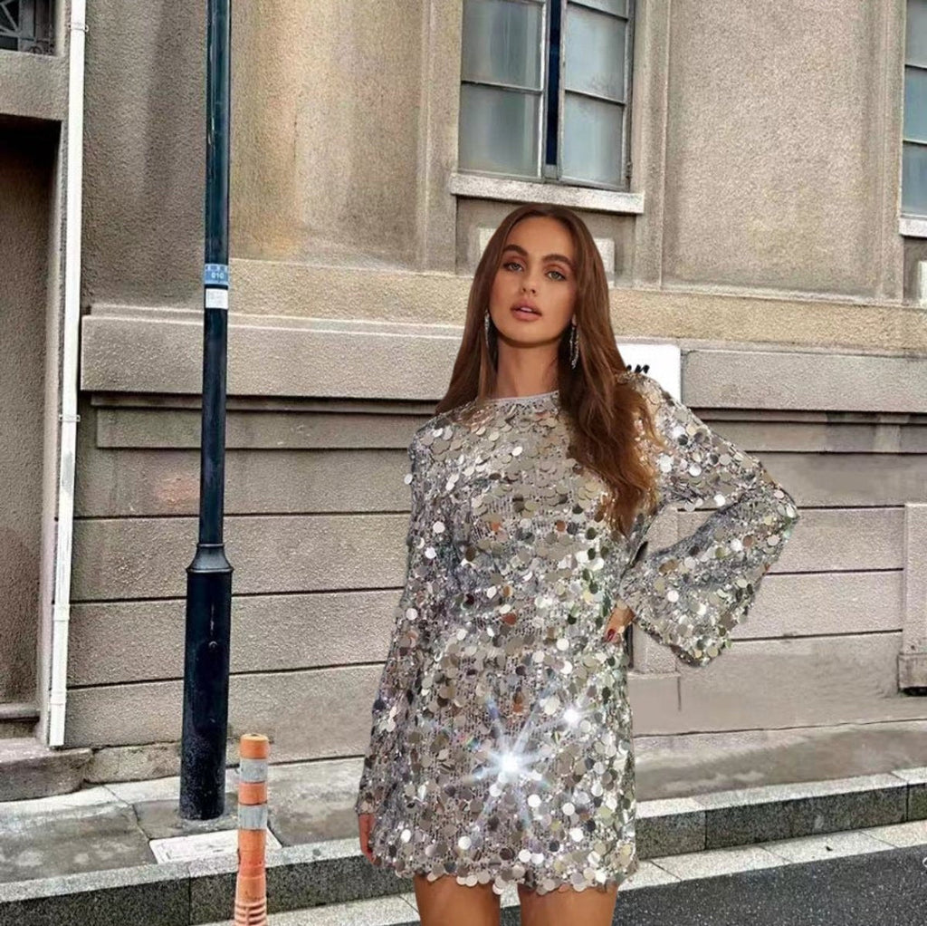 Madison | Vestido corto de lentejuelas de manga larga
